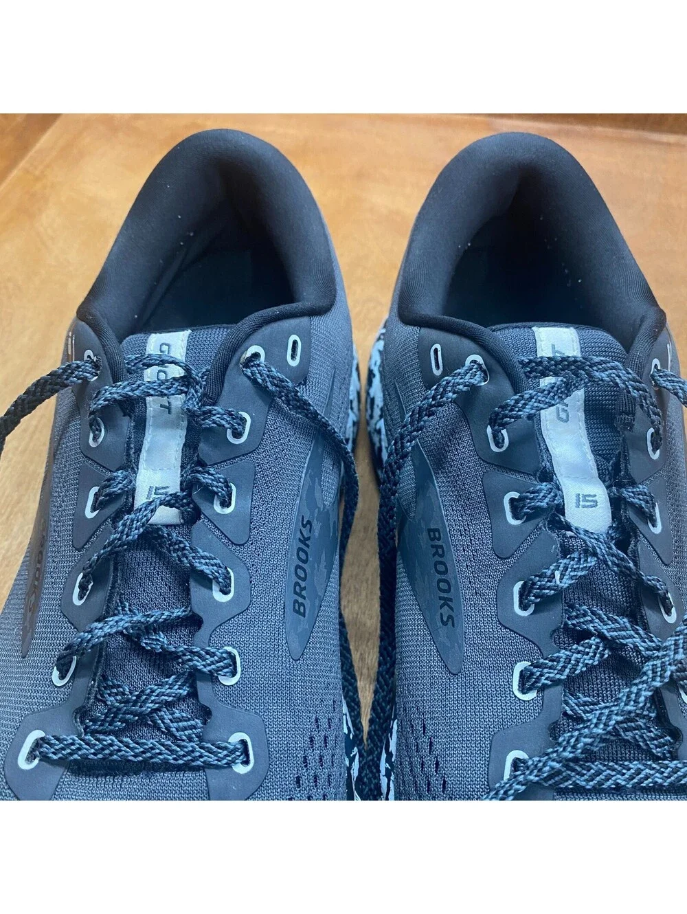 Brooks Ghost 15 Mens Sz 11.5 D Running Shoes Black Ebony Oyster Camo 1103931D004